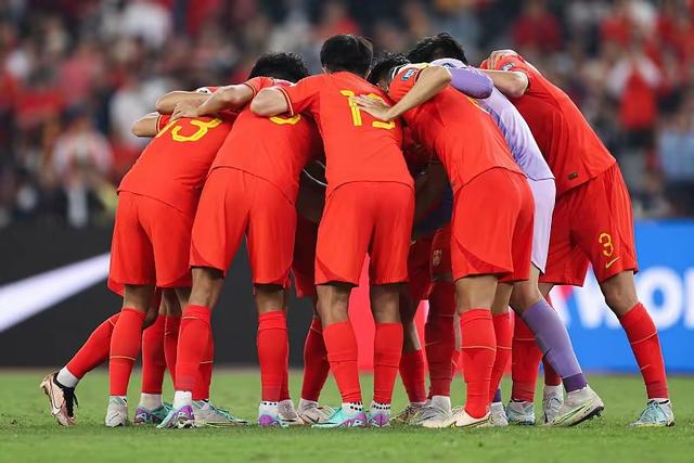 辽宁本钢发布备战花絮；加时末段止住颓势；欧联任务艰巨；训练强度明显提升的简单介绍