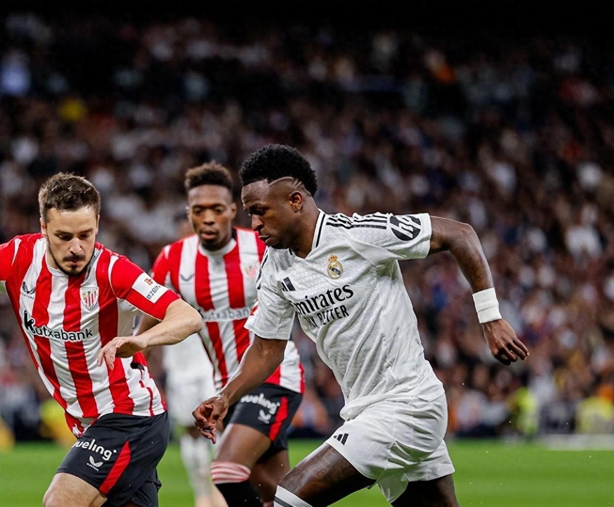 转折点拜仁慕尼黑止住颓势，西甲关键时刻攻防权衡，震撼外界，细节决定成败的简单介绍